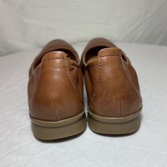 Clarks Women's Jenette Ease Ballet Flats - Dark Tan Leather - Size 6.5 - Picture 4 of 7